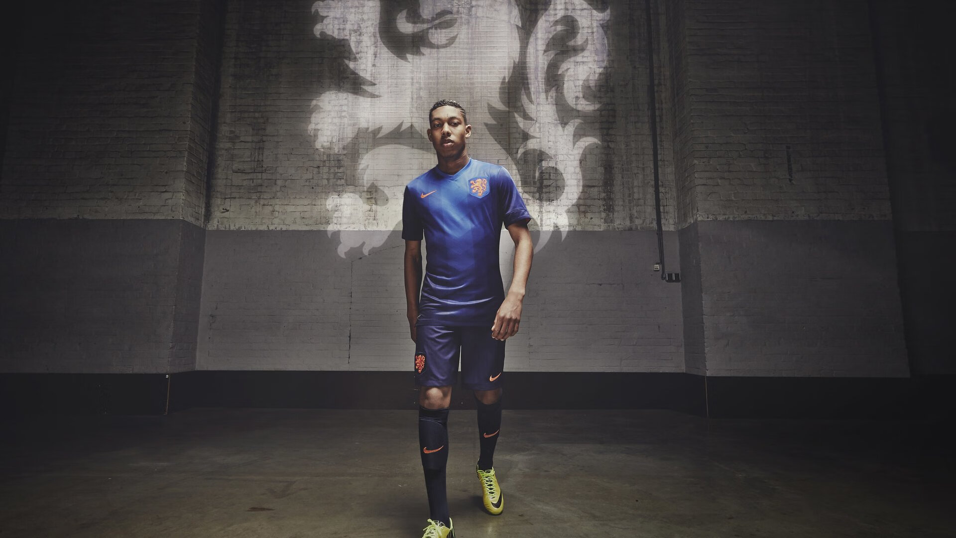 西甲俱乐部的体育场改造计划，西甲球场开放